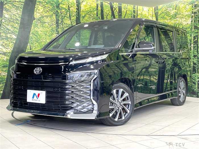 2023 Toyota Voxy
