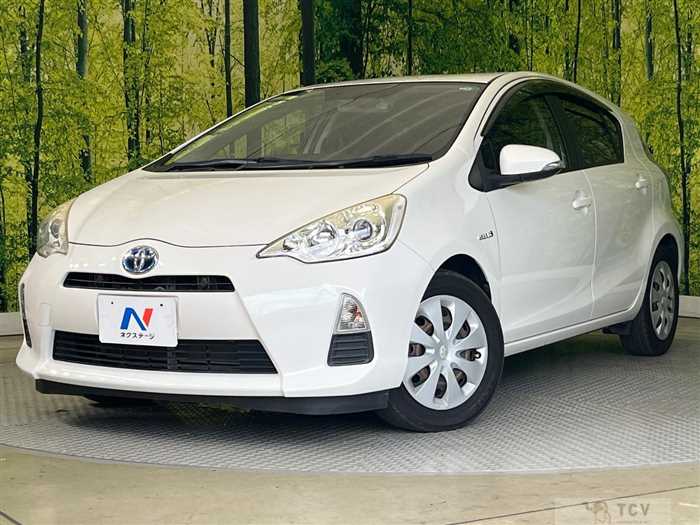2013 Toyota AQUA