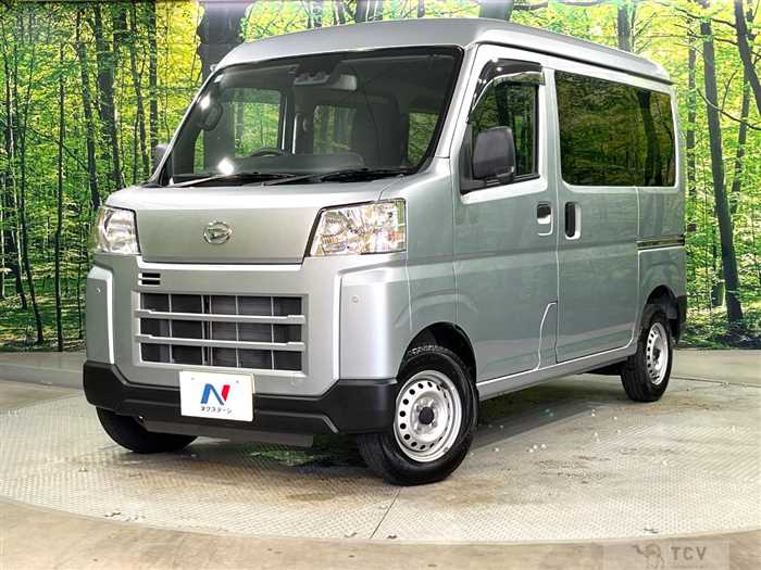 2022 Daihatsu Hijet Cargo
