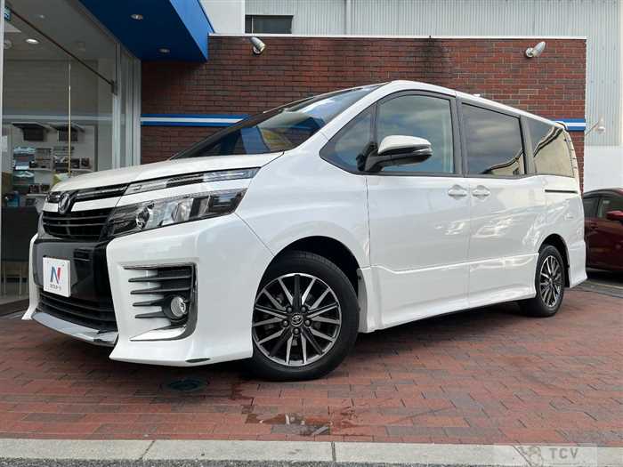 2014 Toyota Voxy