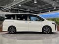 2020 Toyota Voxy