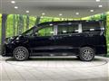 2014 Toyota Voxy