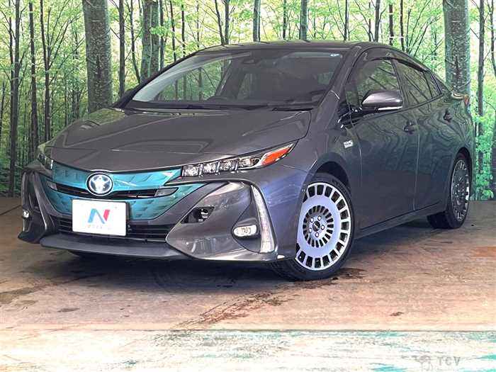 2017 Toyota Prius PHV