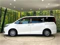 2016 Toyota Esquire