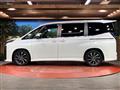 2022 Toyota Voxy
