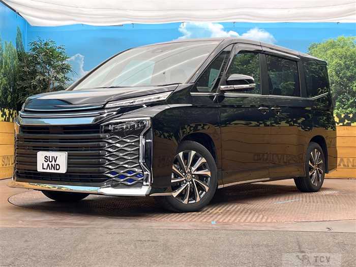2022 Toyota Voxy