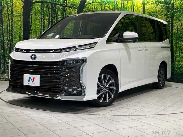 2025 Toyota Voxy