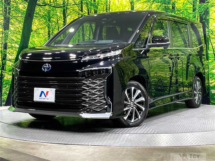 2025 Toyota Voxy