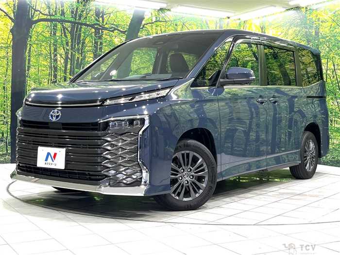 2023 Toyota Voxy