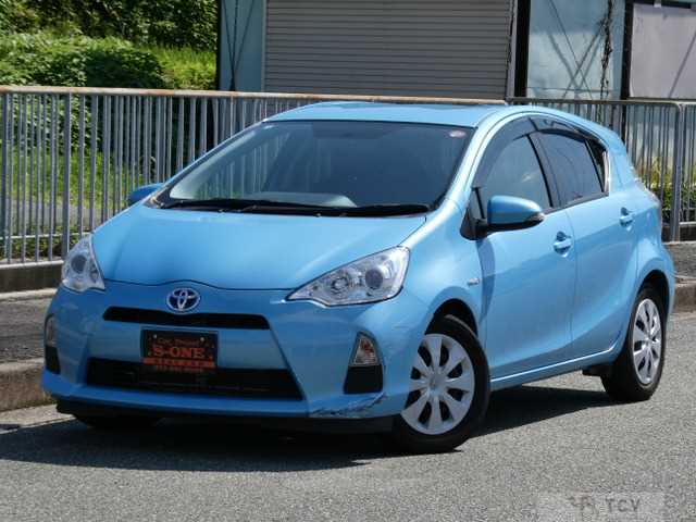 2012 Toyota AQUA