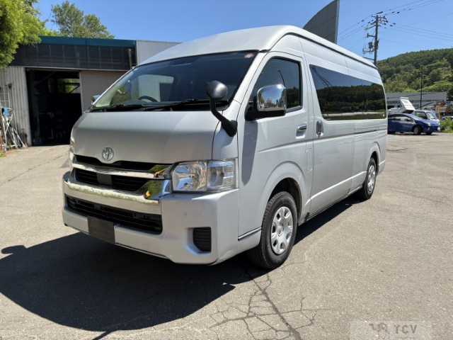 2021 Toyota Hiace Wagon