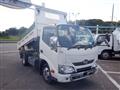 2017 Hino Dutro