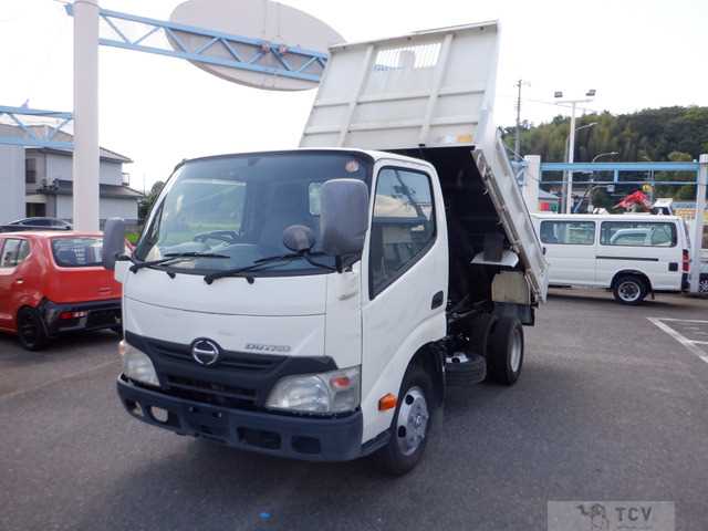 2012 Hino Dutro