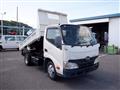 2012 Hino Dutro