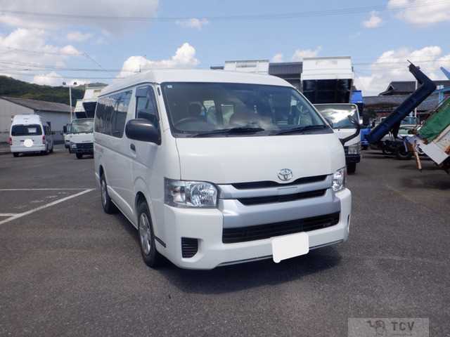 2020 Toyota Hiace Wagon