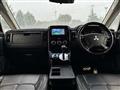 2016 Mitsubishi Delica D5