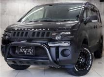 2011 Mitsubishi Delica D5
