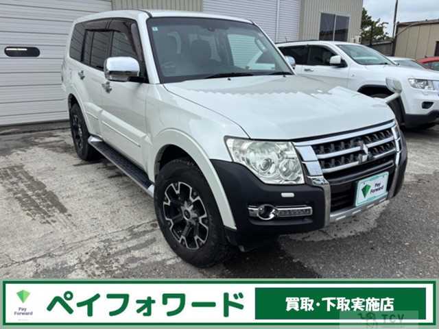 2014 Mitsubishi Pajero