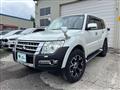 2014 Mitsubishi Pajero