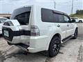 2014 Mitsubishi Pajero