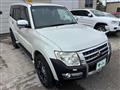 2014 Mitsubishi Pajero