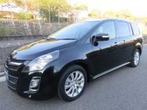 2014 Mazda MPV