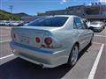 2000 Toyota Altezza