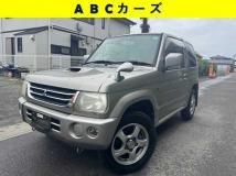 2005 Mitsubishi Pajero Mini