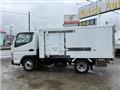 2017 Mitsubishi Canter