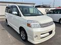 2007 Toyota Voxy