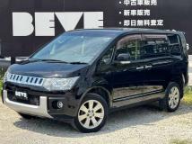 2015 Mitsubishi Delica D5
