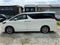 2016 Toyota Alphard G