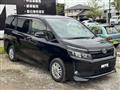 2016 Toyota Voxy
