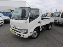 2022 Hino Dutro