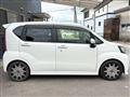 2016 Daihatsu Move Custom
