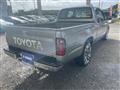 2003 Toyota Hilux