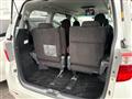 2011 Toyota Alphard G