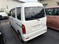 2004 Daihatsu Hijet Cargo