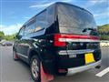 2009 Mitsubishi Delica D5