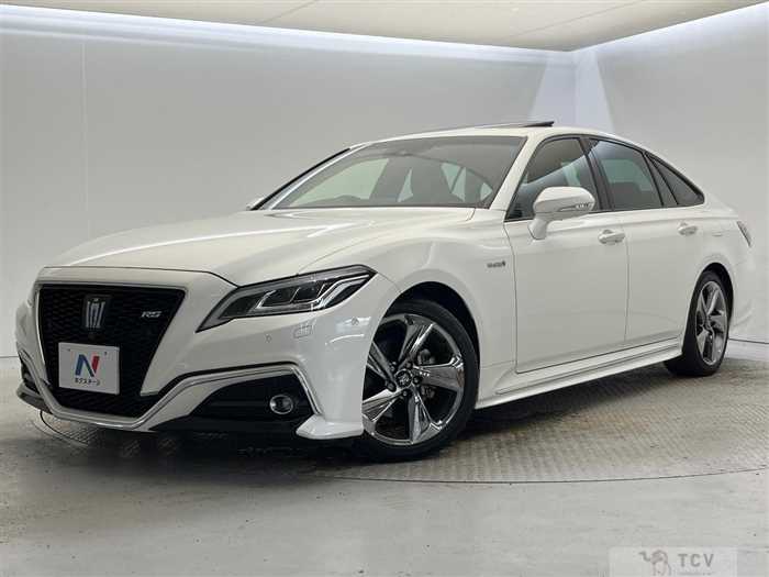 2018 Toyota Crown Hybrid