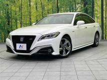 2019 Toyota Crown Hybrid