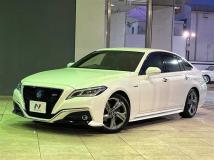 2019 Toyota Crown Hybrid