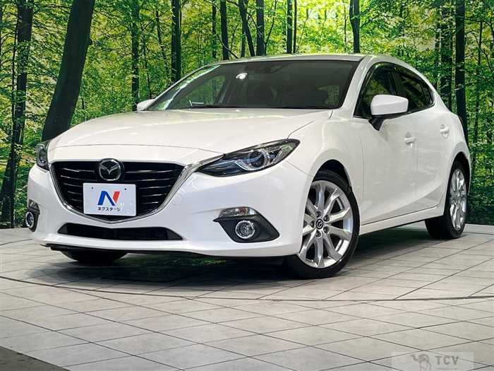 2014 Mazda Axela Sport
