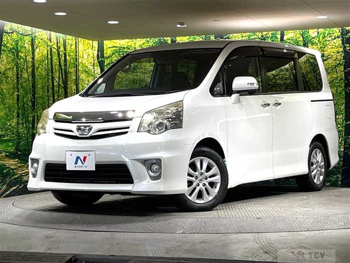 2011 Toyota Noah