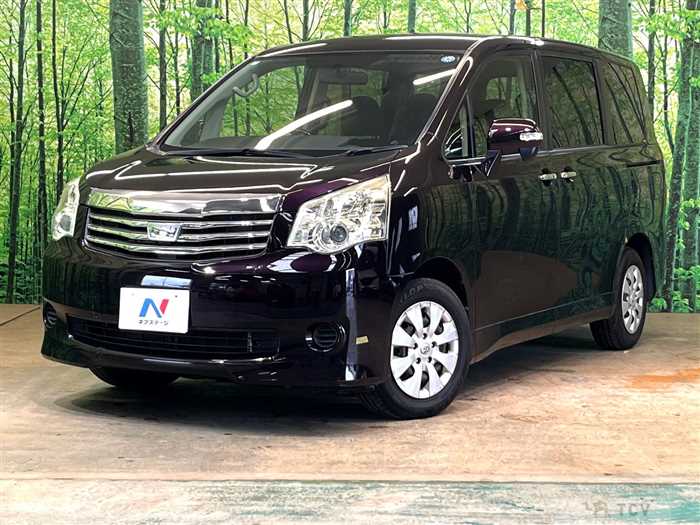 2012 Toyota Noah