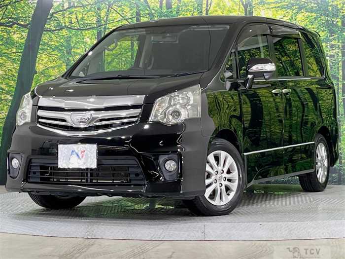 2013 Toyota Noah