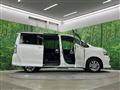 2010 Toyota Voxy
