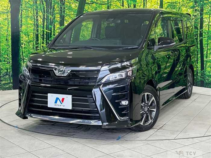2017 Toyota Voxy