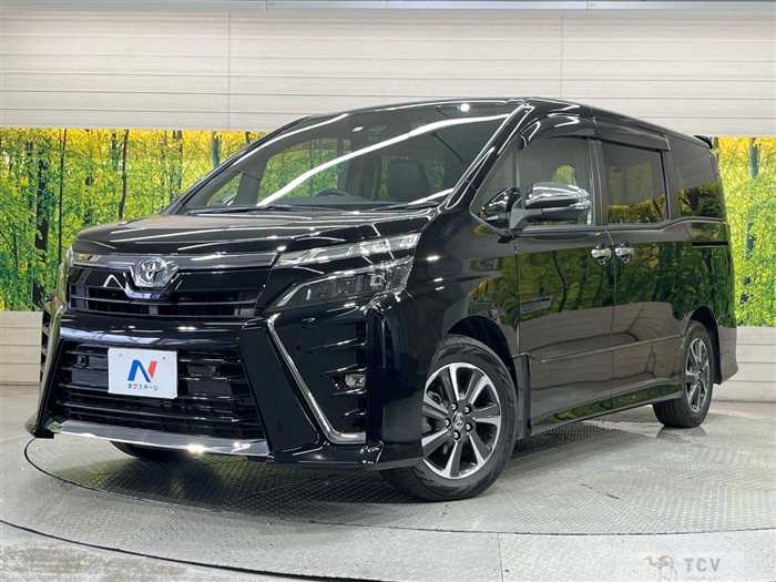 2021 Toyota Voxy