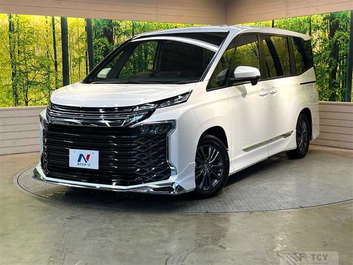 2025 Toyota Voxy